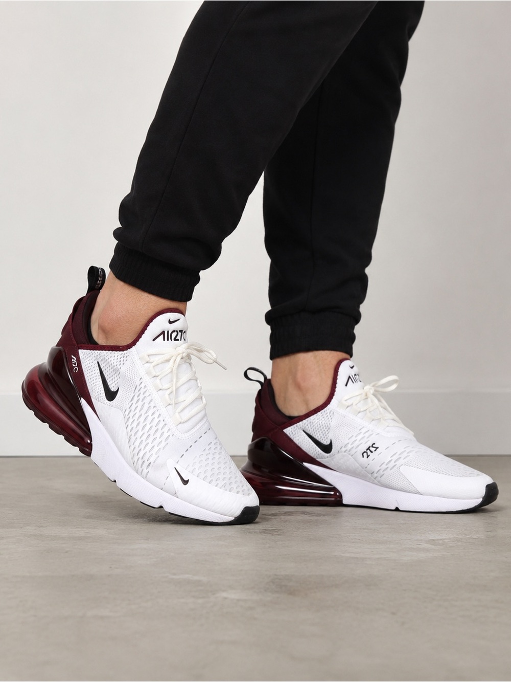 Nike Air Max 270 White Burgundy Team Red Running Shoes Men’s 9.5 FN6858-681